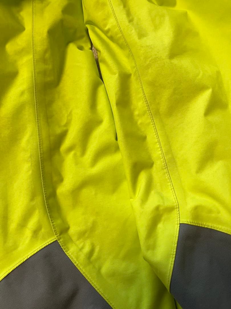 【shimaya5572です】mont-bellキッズ スキーウェア