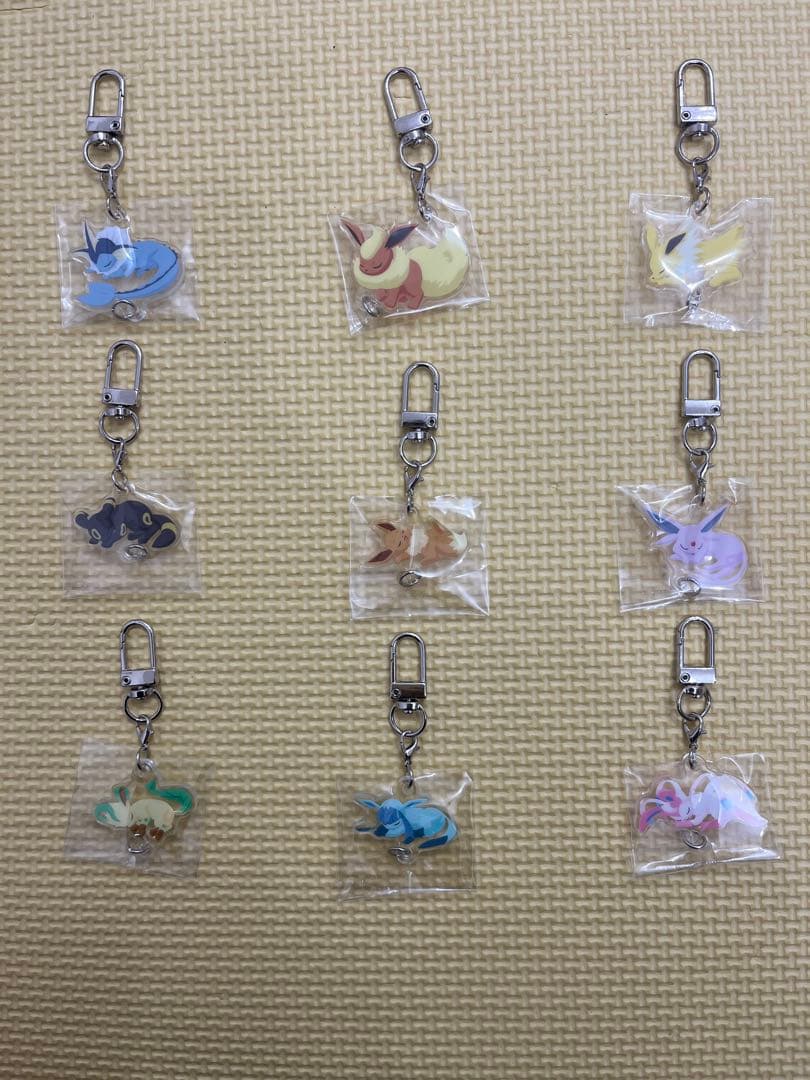ポケモンスリープ　つながるアクリルチャーム　イーブイフレンズ　9匹