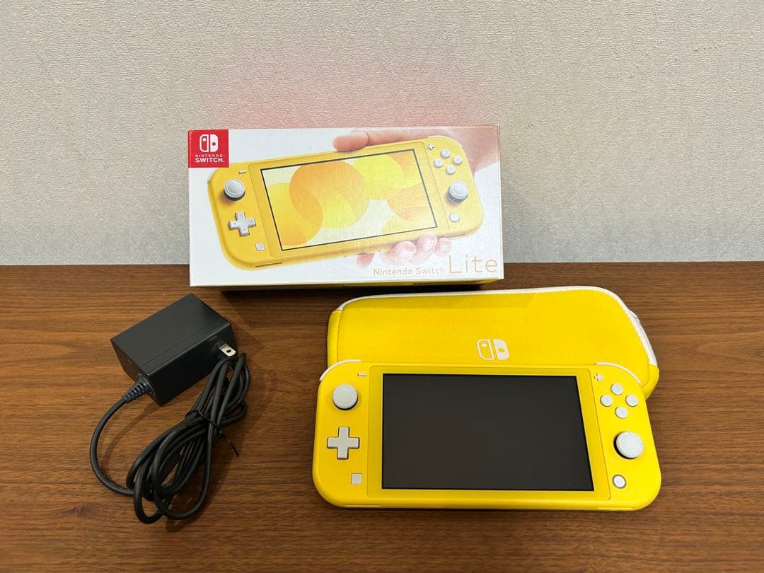 Nintendo Switch Lite イエロー 本体（美品）