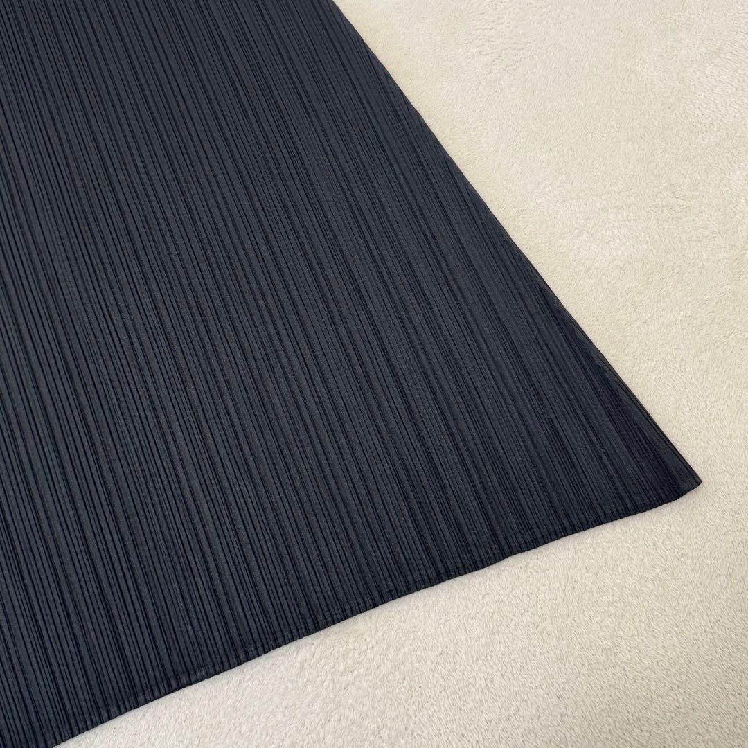 極美品✨PLEATS PLEASE プリーツ　ワンピース　ブラック　フレア