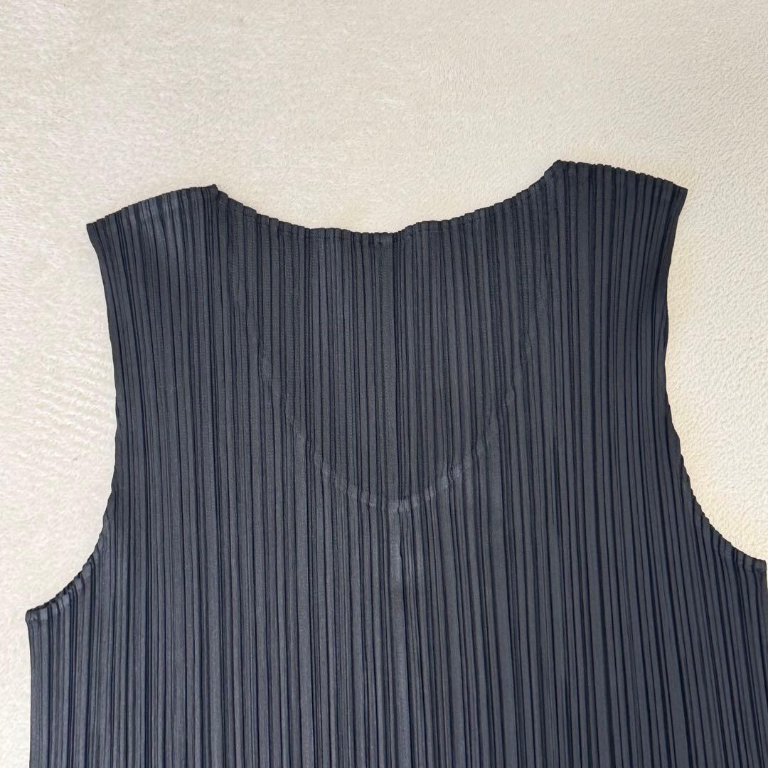 極美品✨PLEATS PLEASE プリーツ　ワンピース　ブラック　フレア