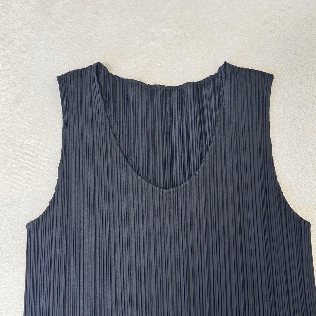 極美品✨PLEATS PLEASE プリーツ　ワンピース　ブラック　フレア
