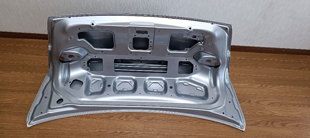 I*D様 ランサーエボリューション　トランク