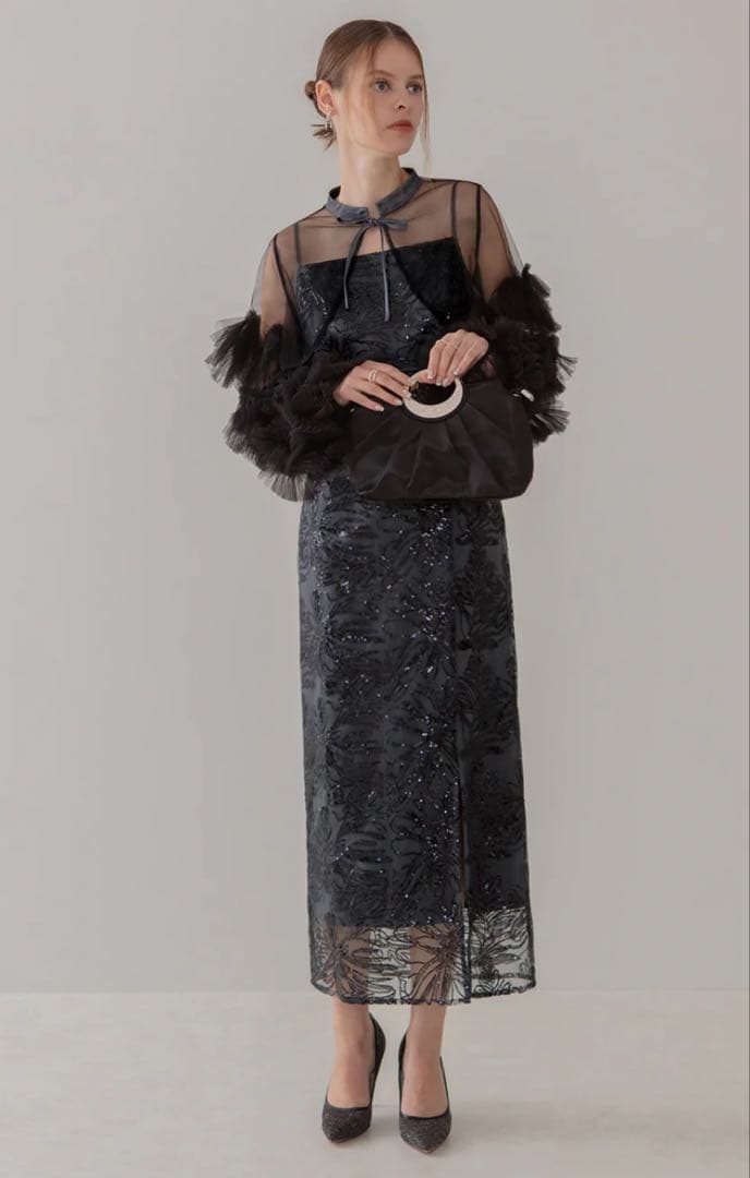 【新品タグ付き】LEJA フリルチュールスリーブリボンIラインワンピースドレス