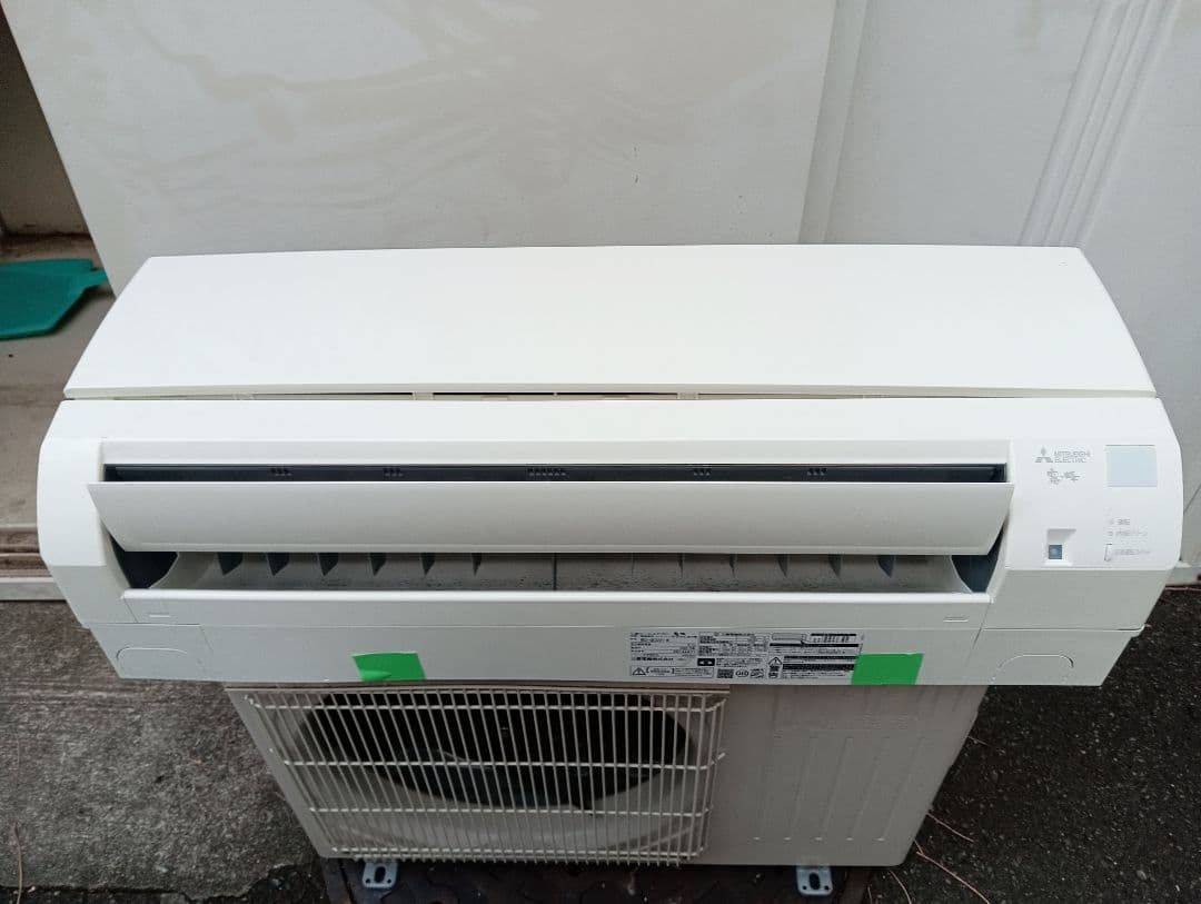 三菱 ルームエアコン 冷暖房機能 ホワイトMSZ-GE2221-W・2022年製