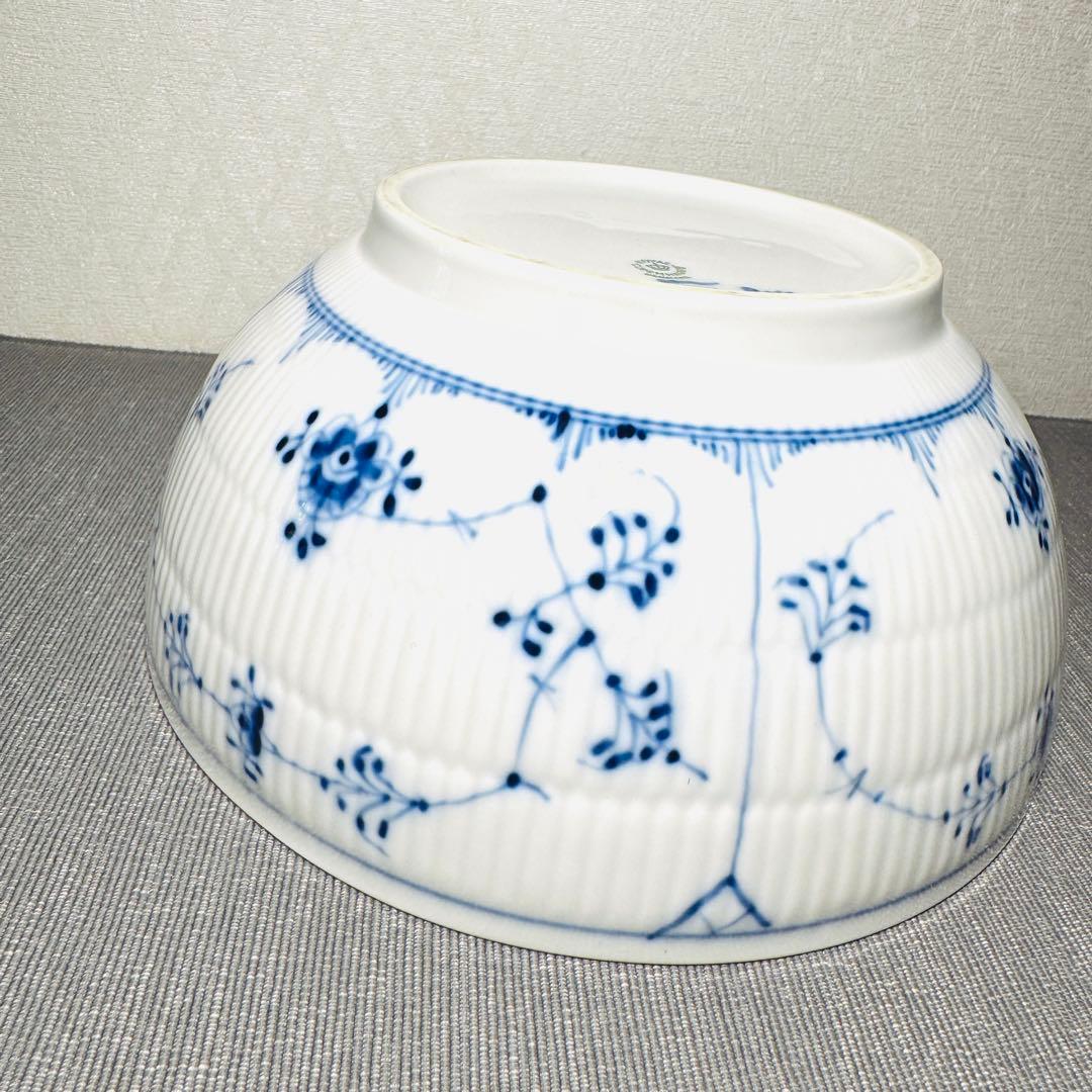 ロイヤルコペンハーゲン ボウル ブルーフルーテッド ボウル ハーフレース 大きい