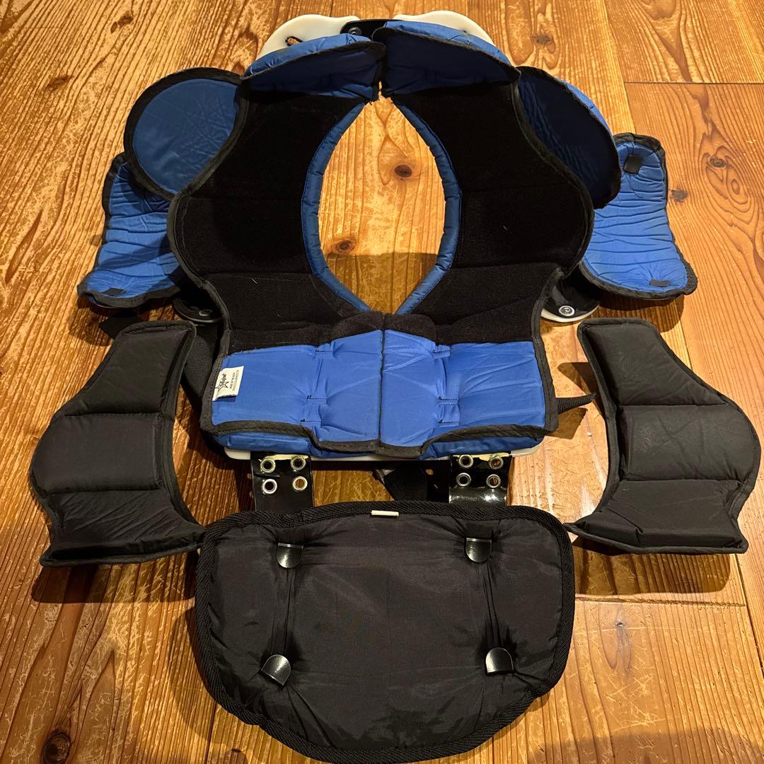 【美品】DOUGLAS QB XS ショルダーパッド XS バックプレート付き