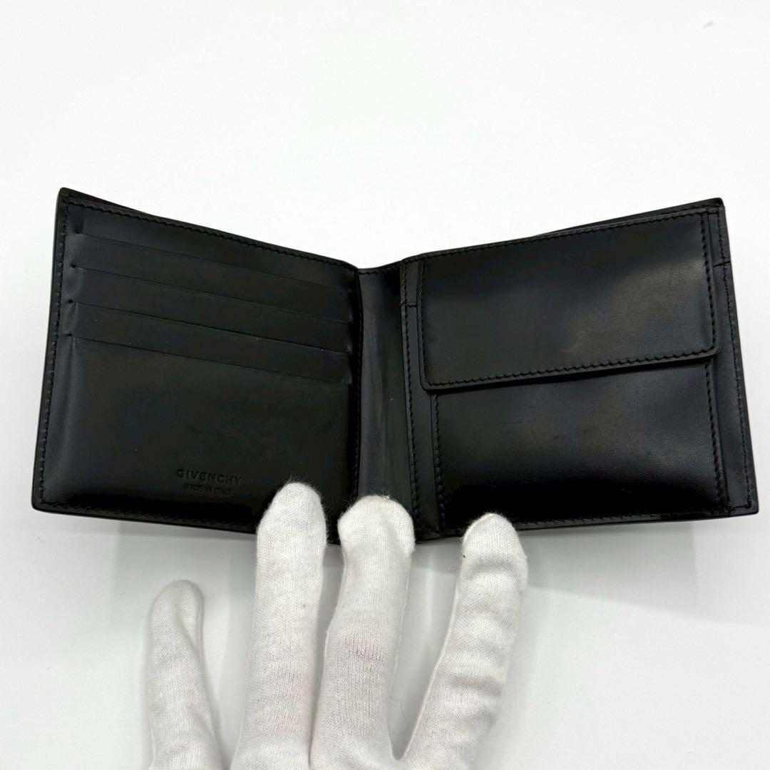 【希少モデル】ジバンシー 二つ折り財布 ロゴ 星 レザー ブラック 鑑定済み