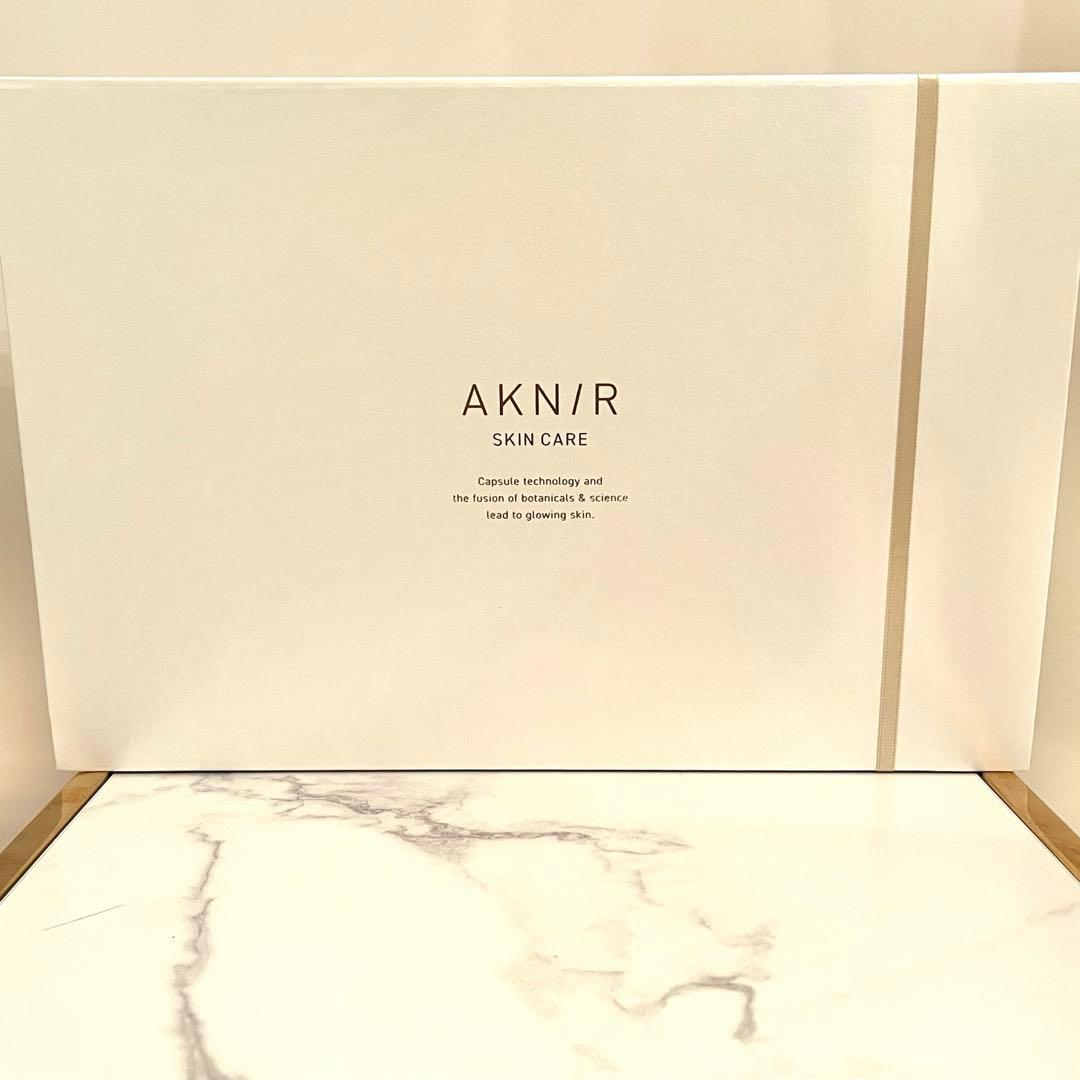 【新品】アクニー　スキンケア5点セット　マスターパック　リポナノセラム