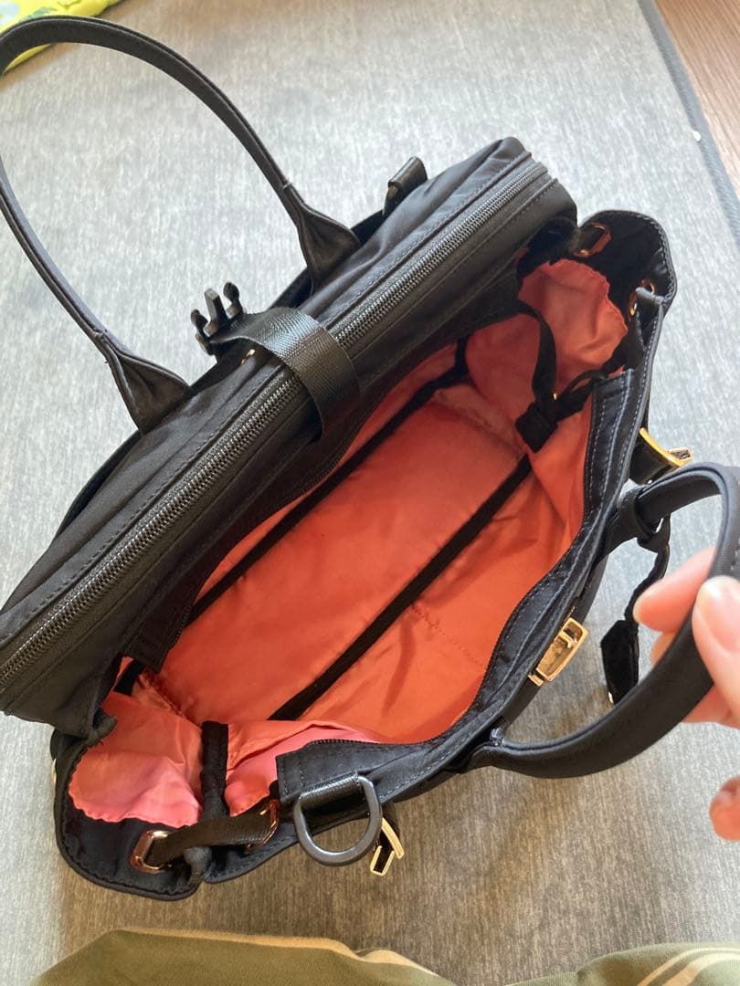 セレーンエテール　ビジネスバッグ