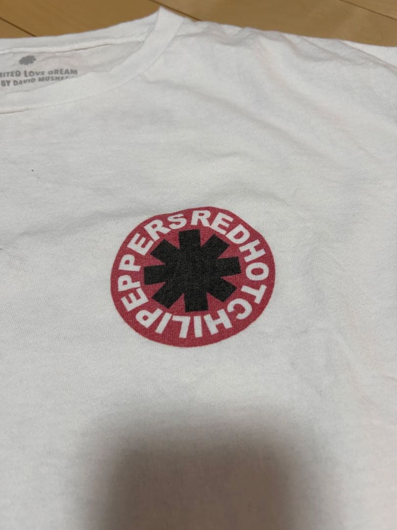 RED HOT CHILI PEPPERS Tシャツ UNDER Rロンハーマン