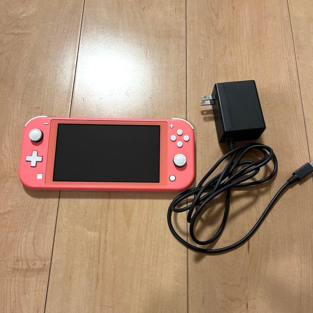 ニンテンドースイッチライト　本体　コーラルピンク
