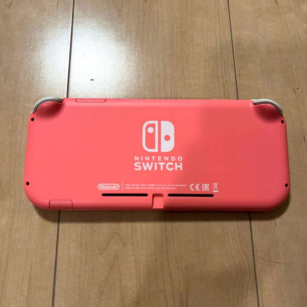 ニンテンドースイッチライト　本体　コーラルピンク