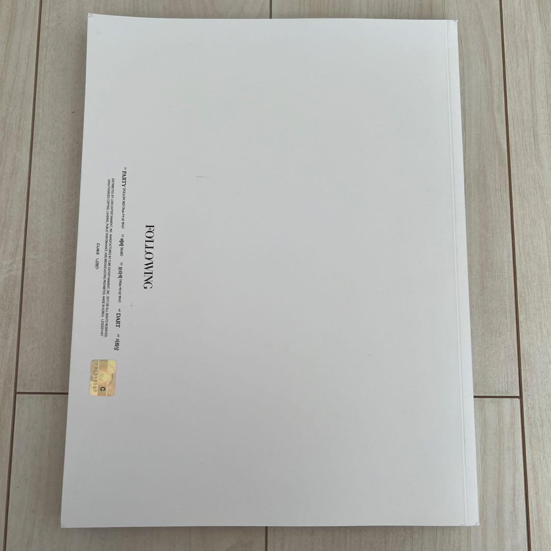 ヒョナ　6th mini album FOLLOWING