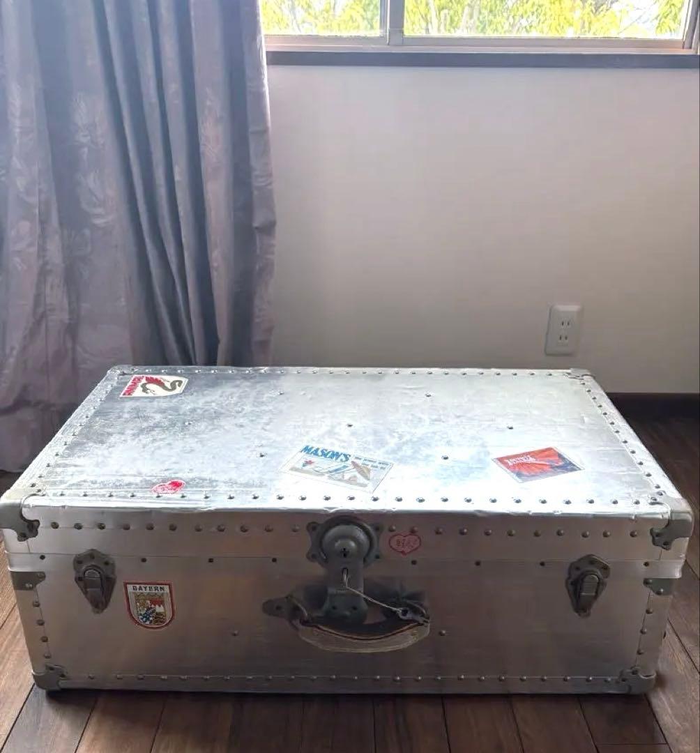 アンティークトランク