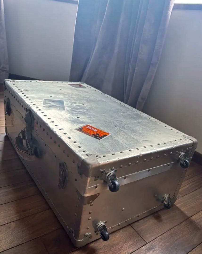 アンティークトランク