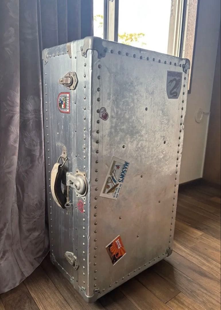 アンティークトランク