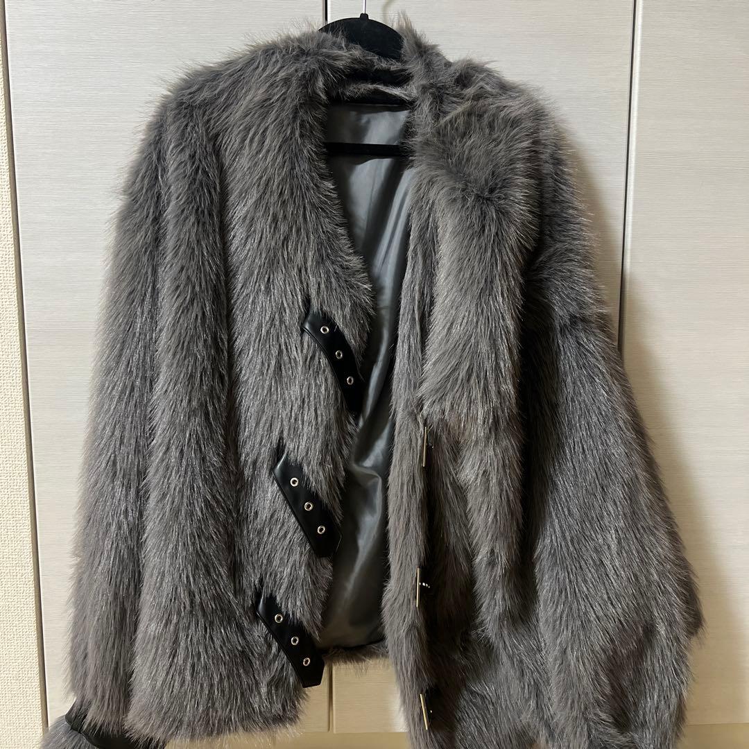GIBOUS×DEPENDOLL FUR BELT OUTER GRAY