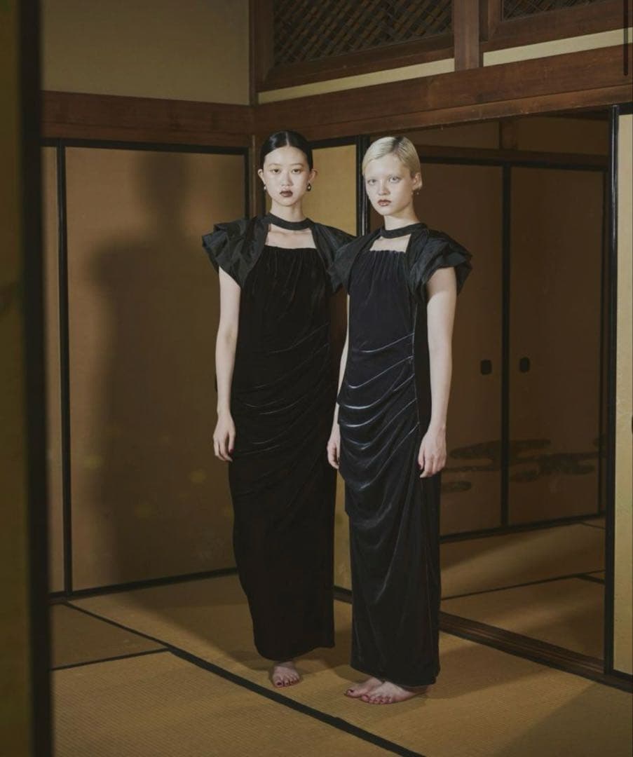 drape velour dress ANDRÉSD ／ アンドレスド