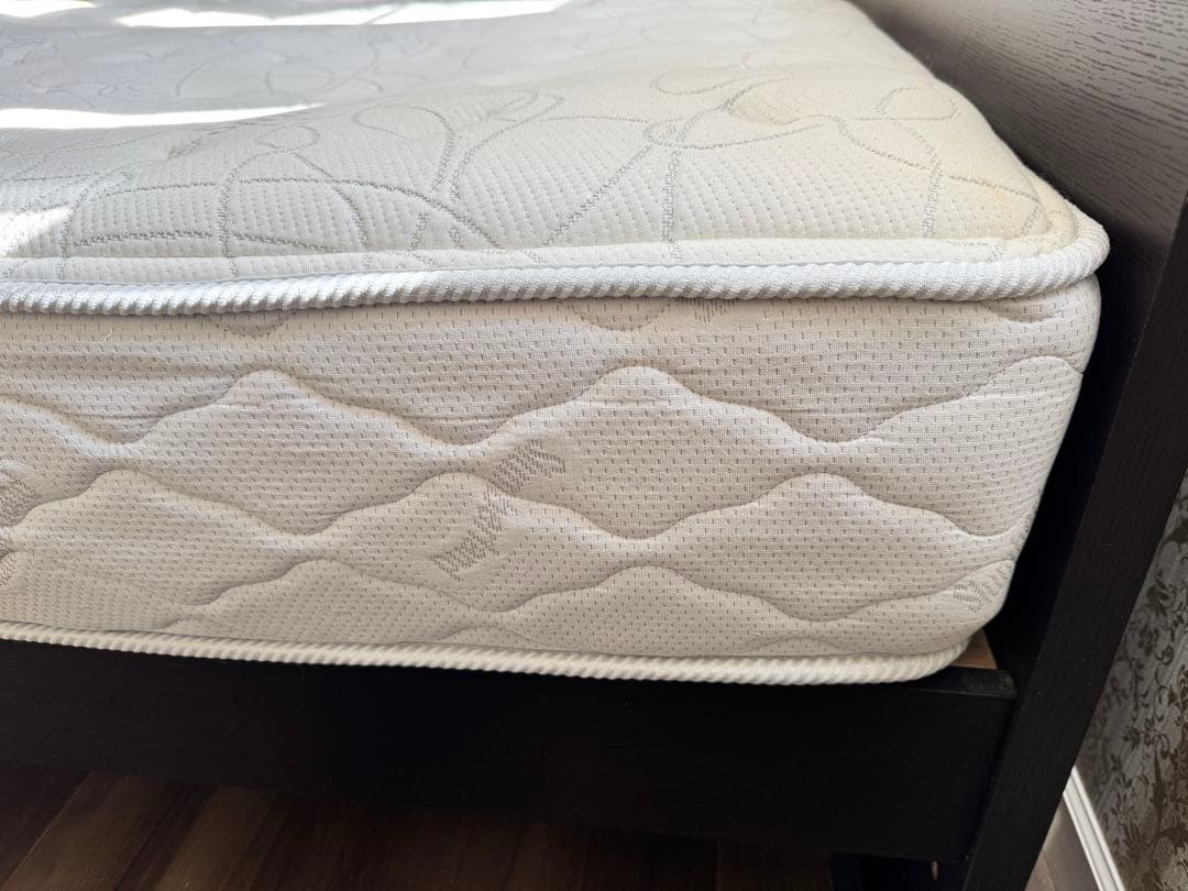 France Bed ベッドフレーム マットレス クイーンサイズ ロータイプ