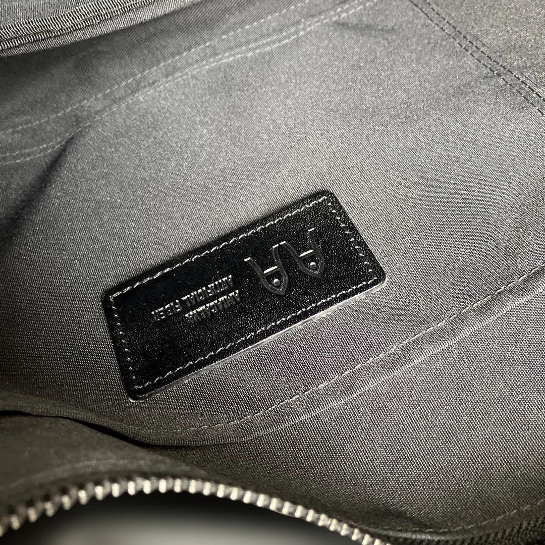 バッグ shinzone AMIACALVA MESSENGER BAG