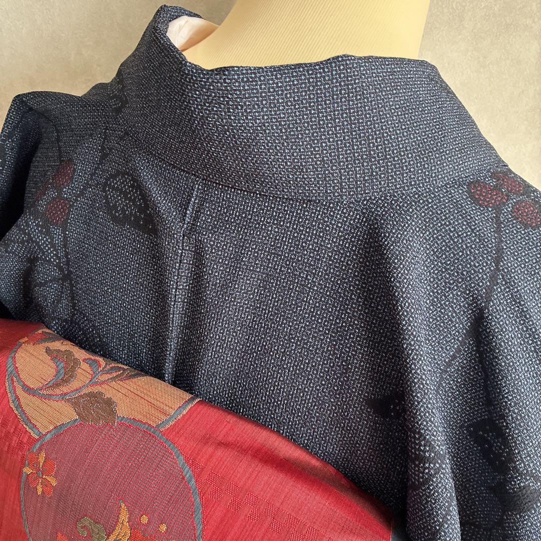 小紋　フルセット　着物　正絹　しつけ糸付き　紺映え　木の実　大人粋　J7