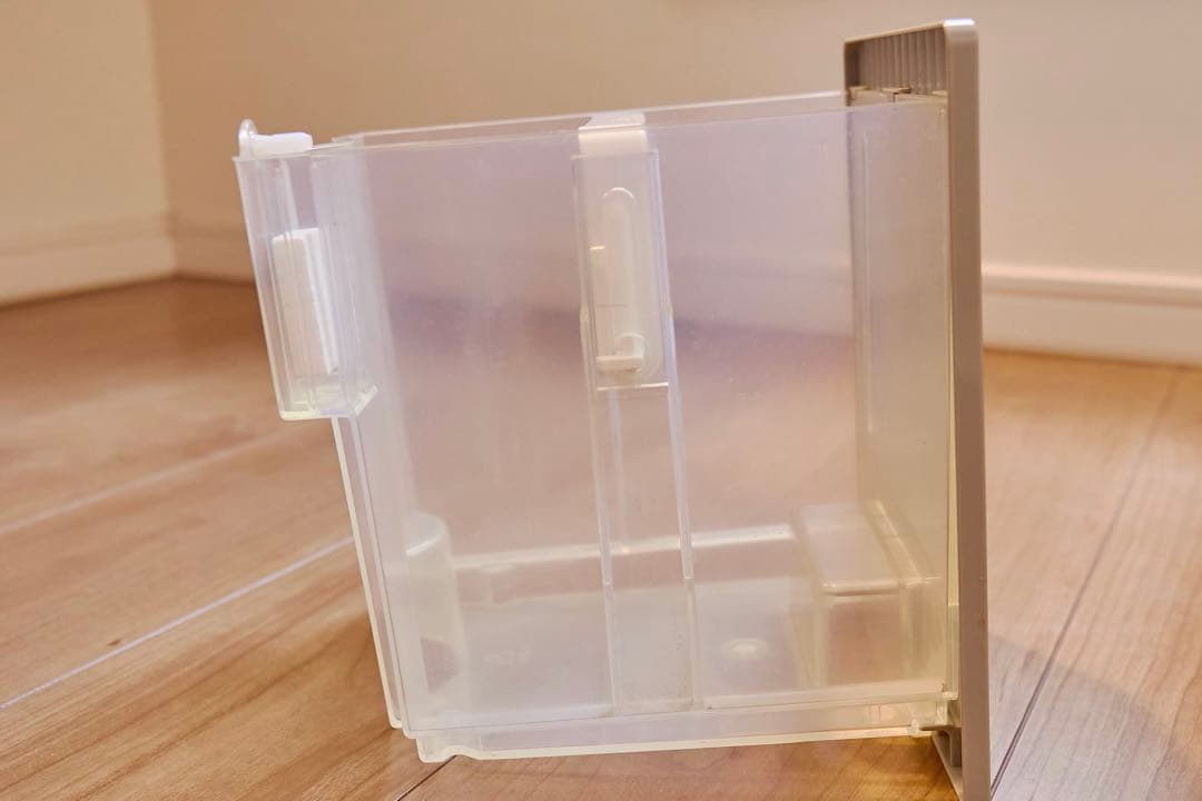 デザイン × 除湿力｜cado 除湿機 root 7100