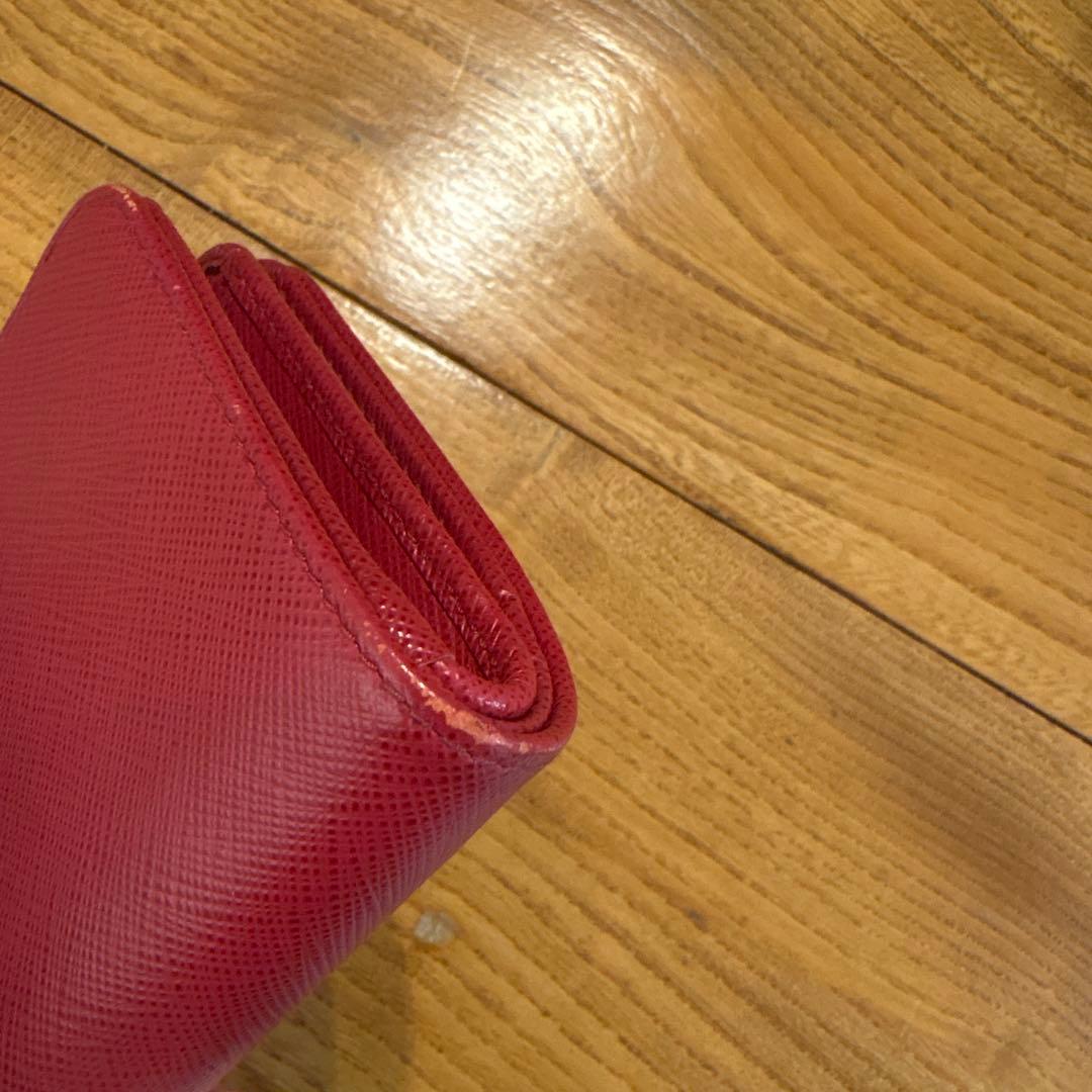 PRADA ピンク 二つ折り財布