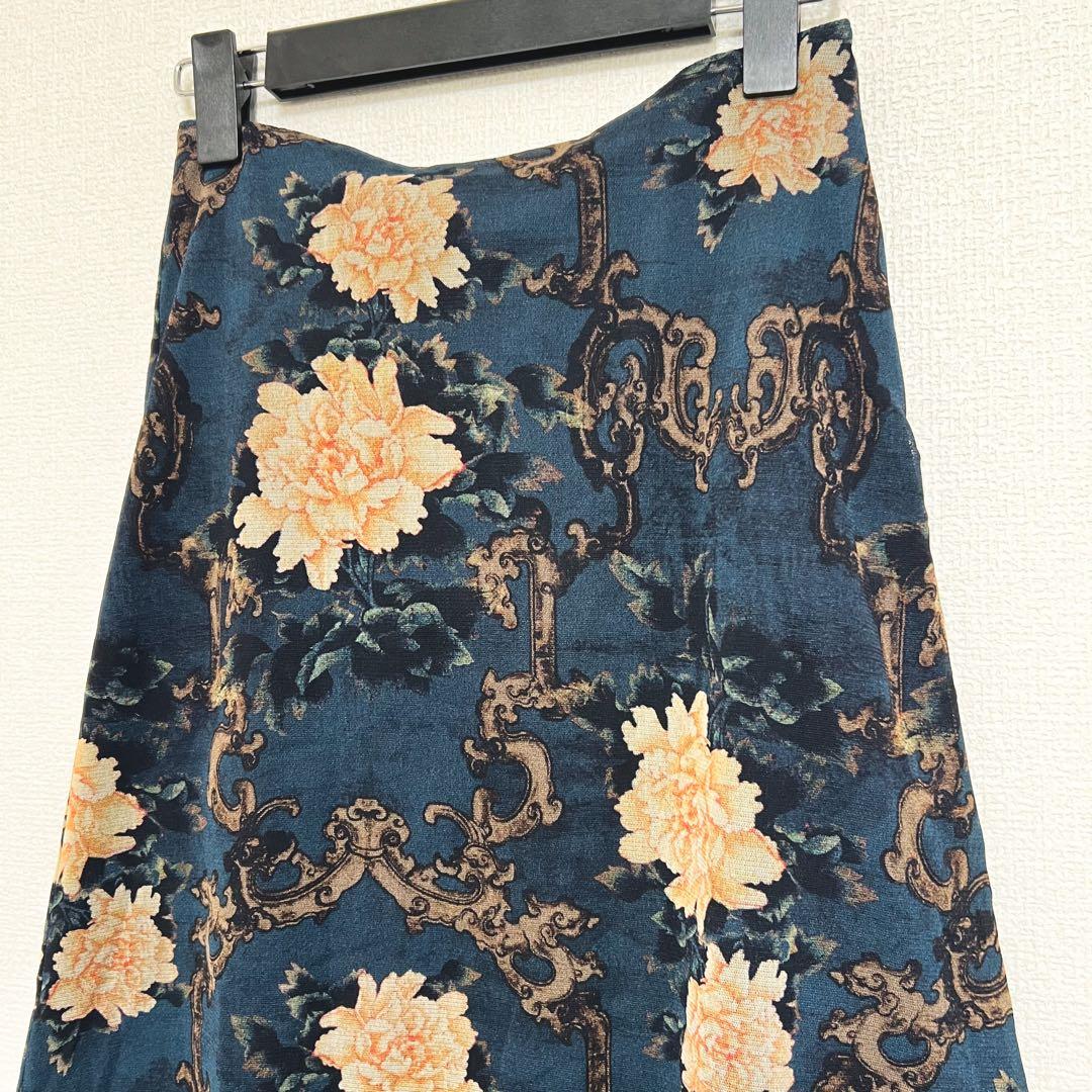 ヴィヴィアンタム　パワーネット　花柄　スカート