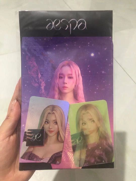 winter レンチキュラー　ホログラム　black manba トレカ