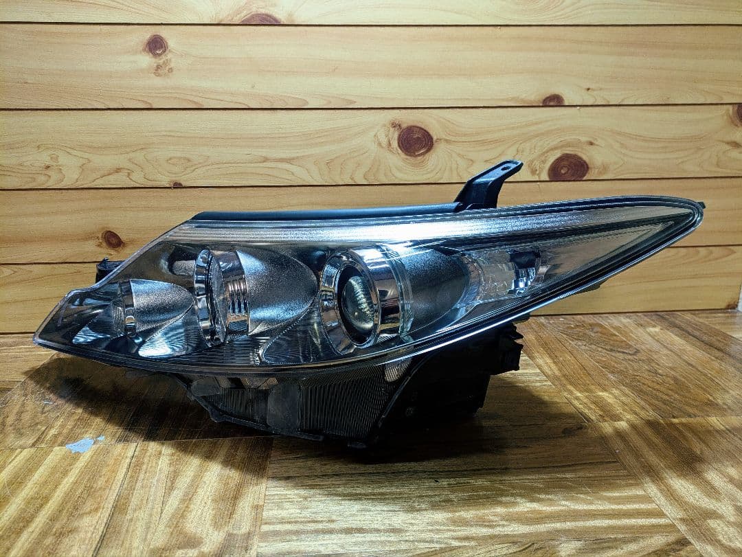 50エスティマ 純正ヘッドライト ACR50 黄ばみ無し コーティング済