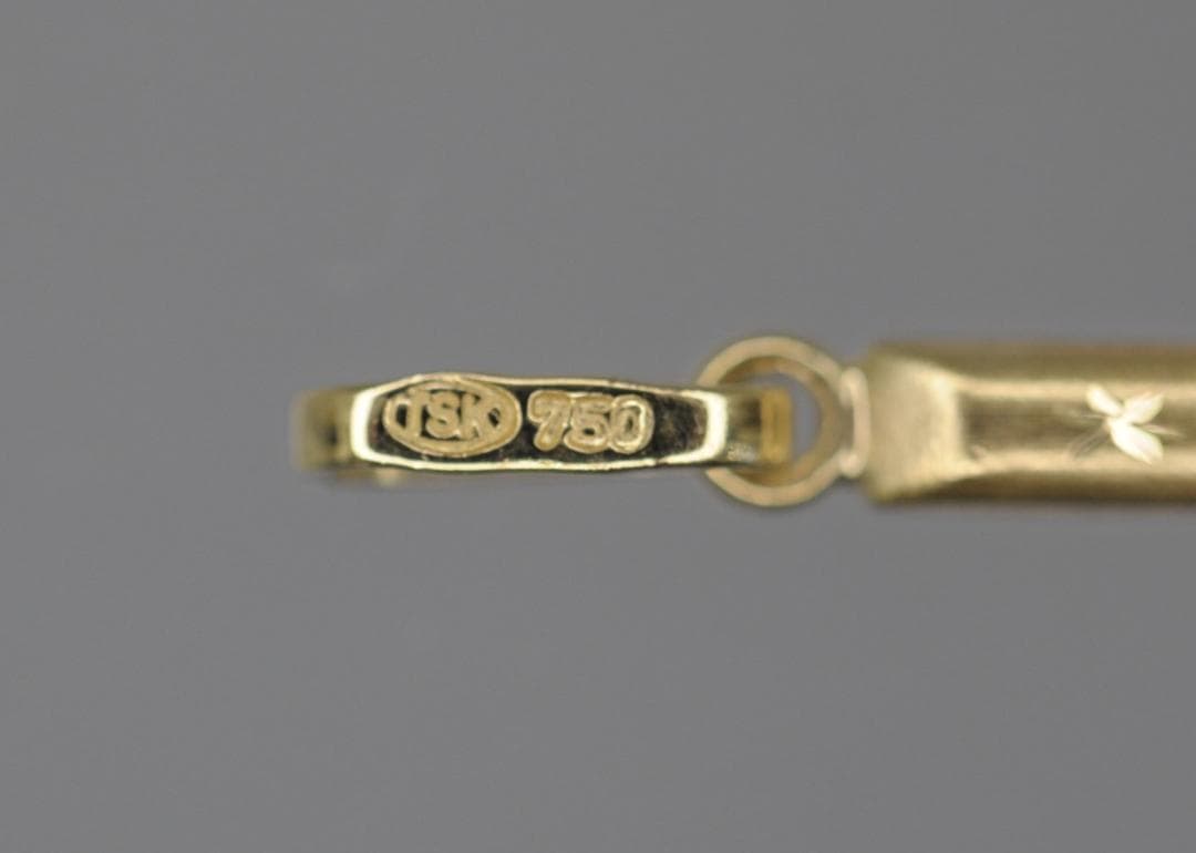 クロスのペンダントトップ　Ｋ１８