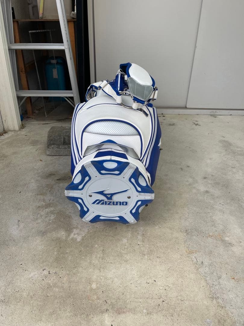 Mizuno キャディバッグ 青と白ベットカバー