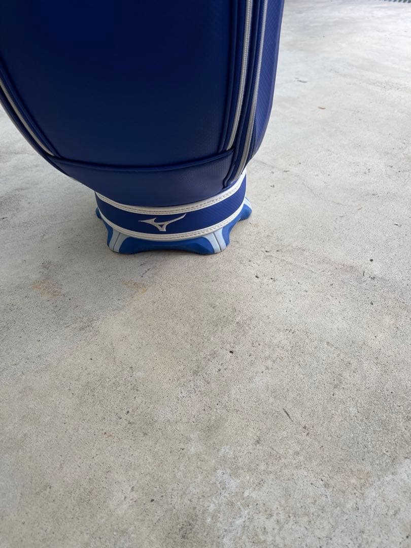 Mizuno キャディバッグ 青と白ベットカバー
