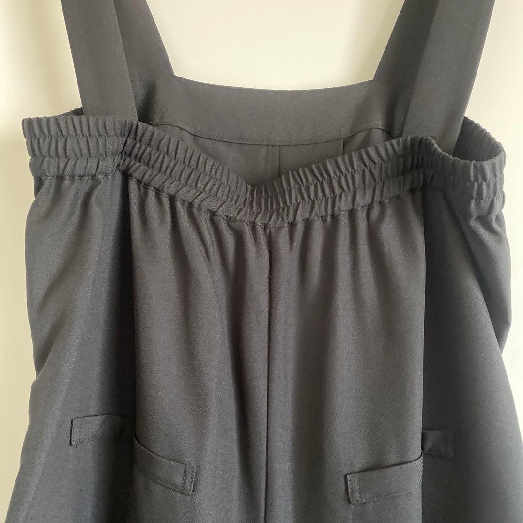 OUR しなやか素材のラップ風サロペット オールインワン