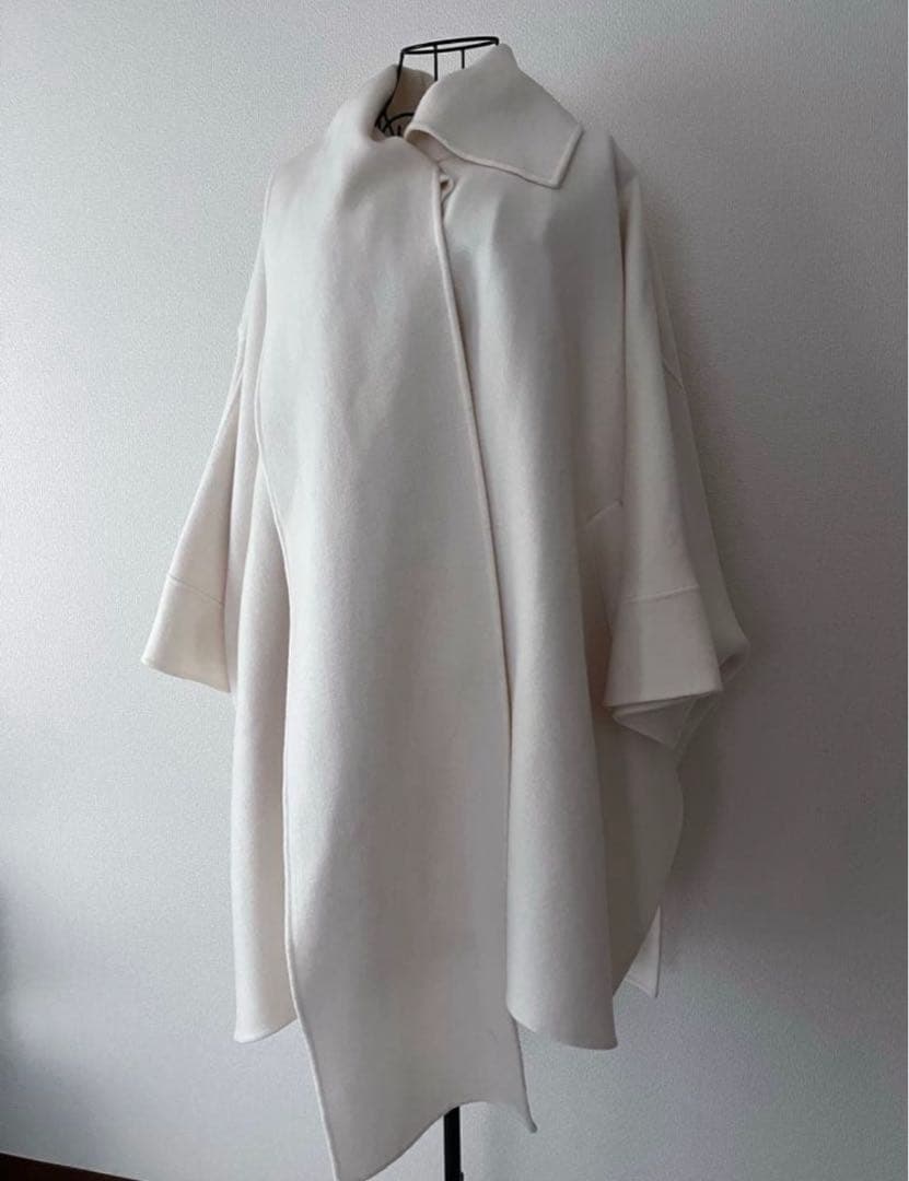 美品 STUNNING LURE スタニングルアー ストール ポンチョコート