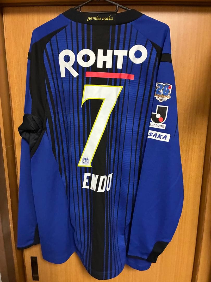 新品未使用　ガンバ大阪　遠藤保仁選手　直筆サイン入　ユニフォーム　M-Lサイズ