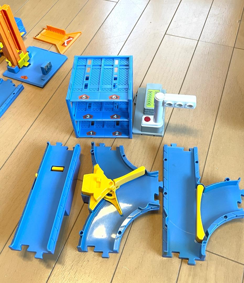 超大量 トミカシステム / オート高速 電動スロープ 立体駐車場 急坂 その他