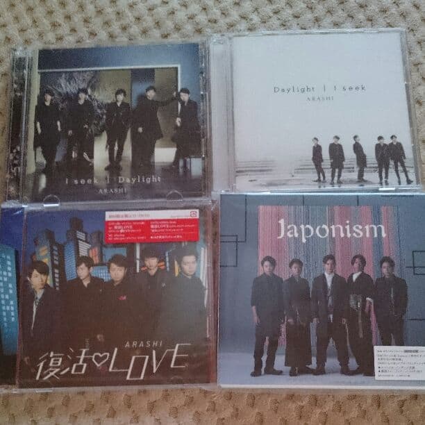 嵐 、シングルとアルバム