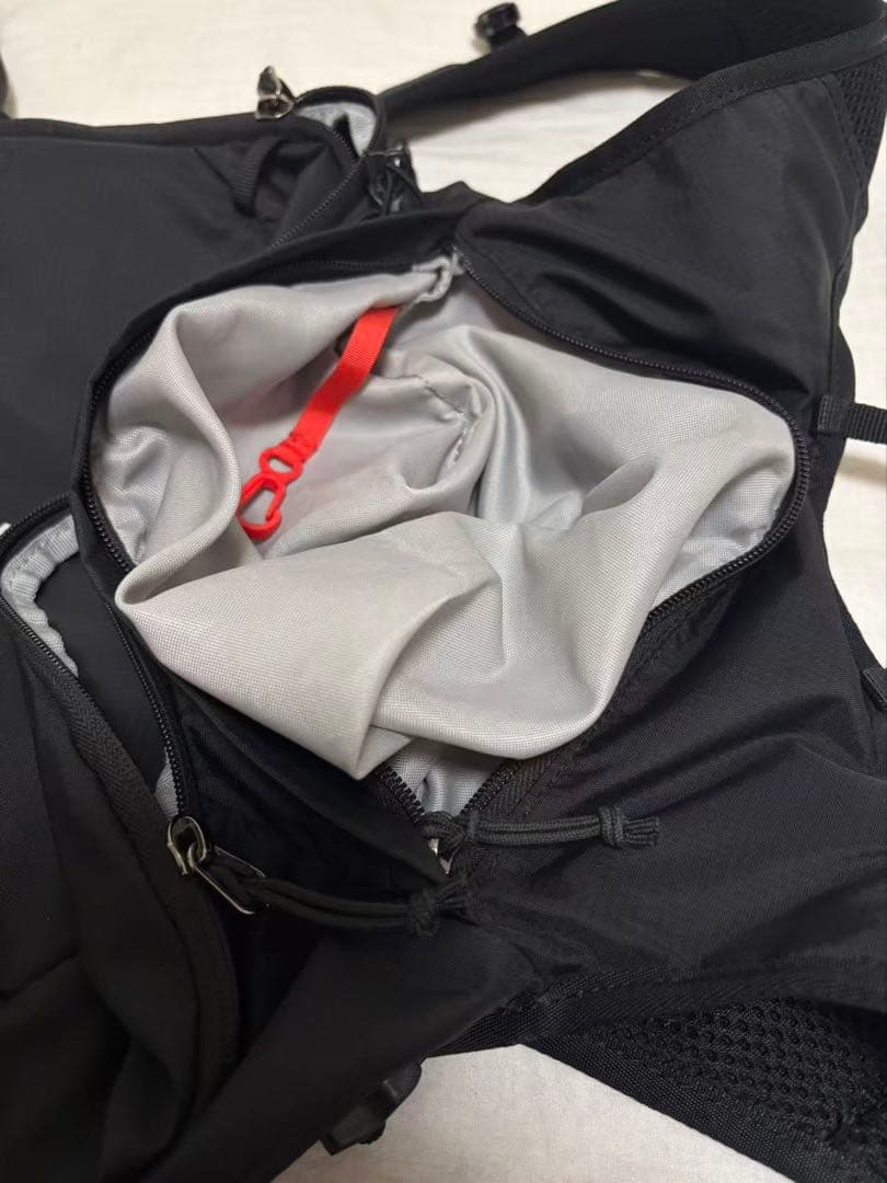 SALOMON TRAIL BLAZER 20 ブラック