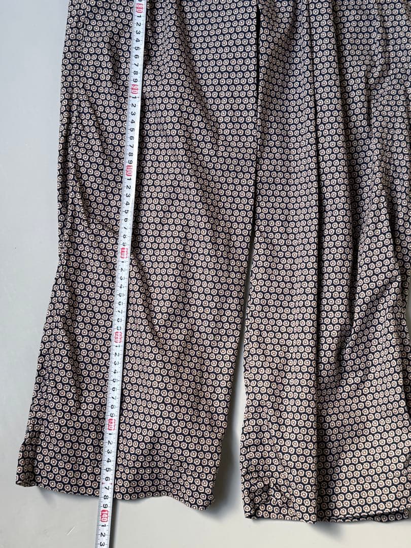 toujours 美品　つなぎ