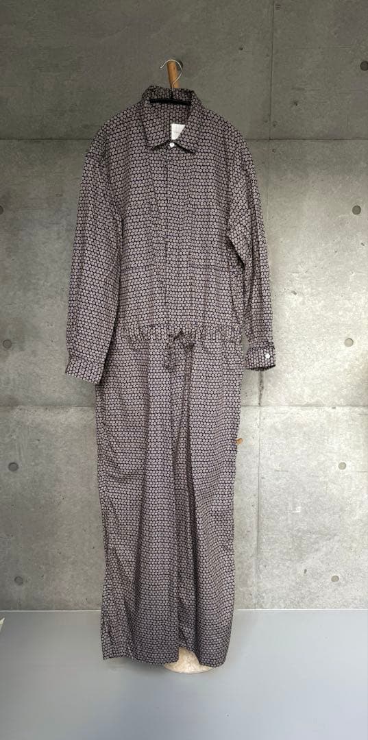 toujours 美品　つなぎ