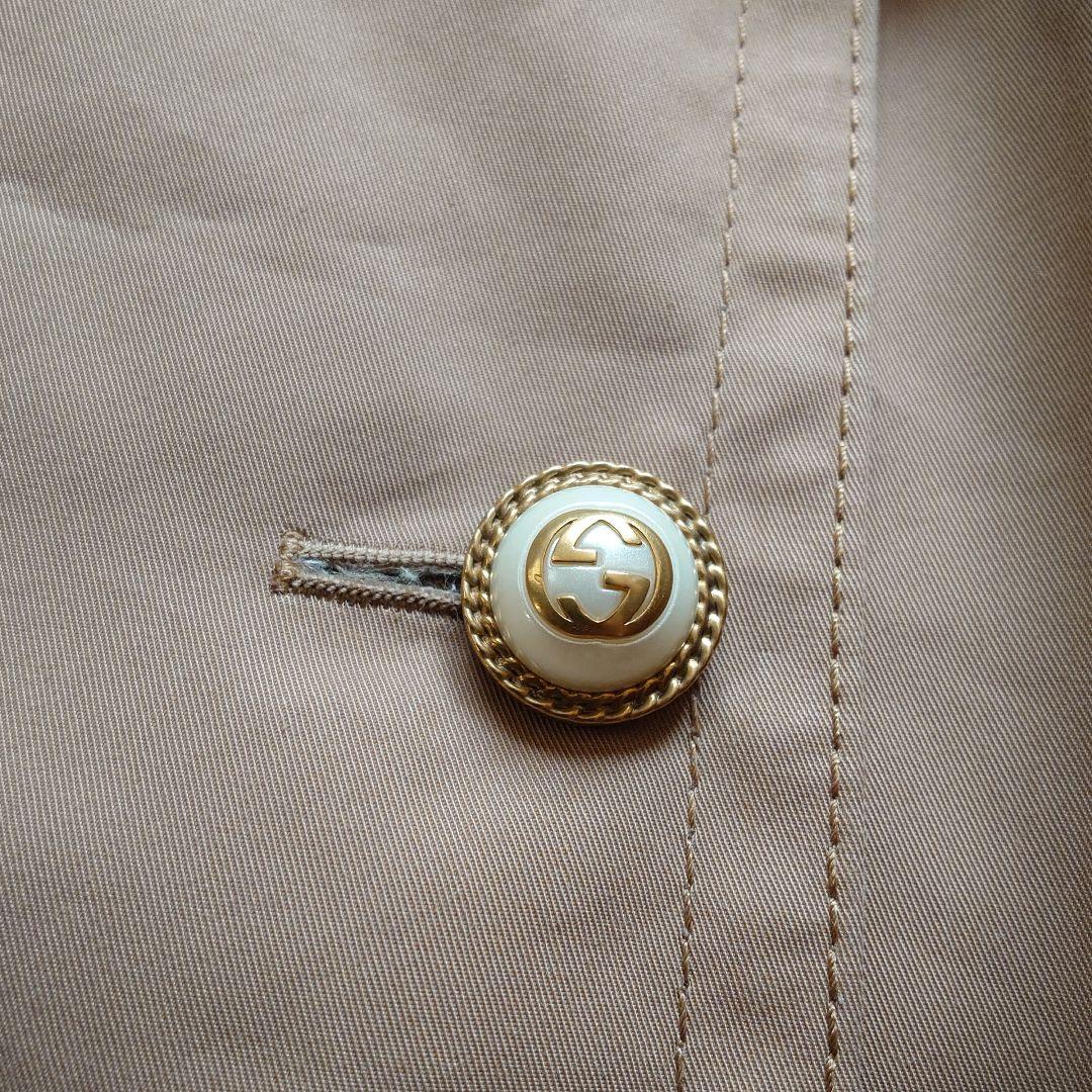 近年モデル　GUCCI　グッチ　花柄　GGボタン　ゴールド　トレンチコート