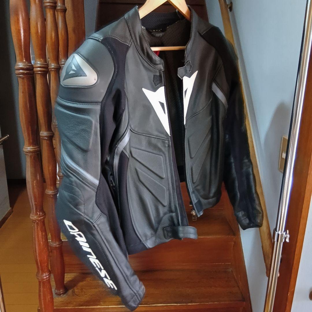 Dainese セパレート革ツナギ ブラック試着のみサイズ52 未使用