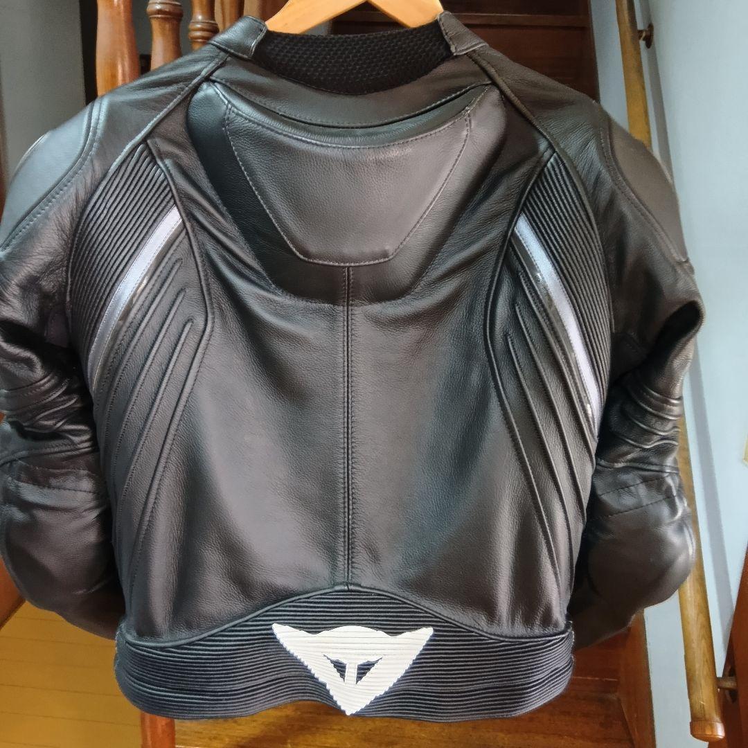 Dainese セパレート革ツナギ ブラック試着のみサイズ52 未使用