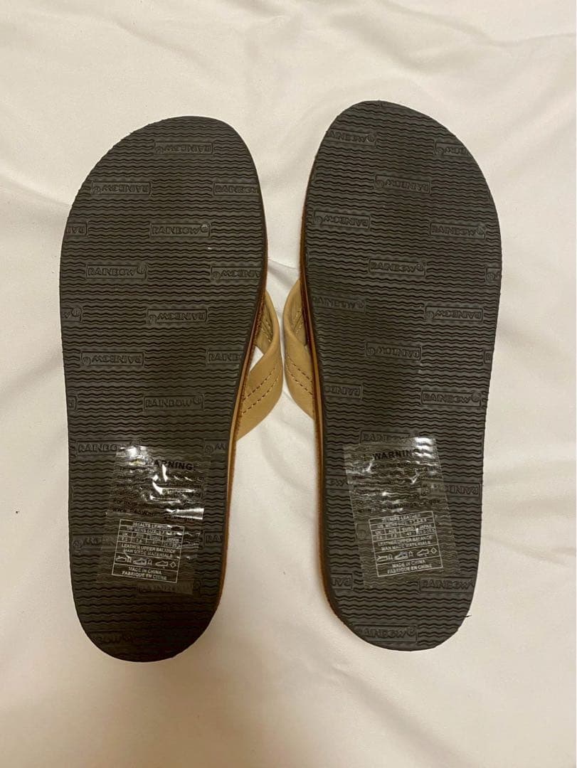 新品未使用RAINBOW レインボーベージュサンダル 25センチ