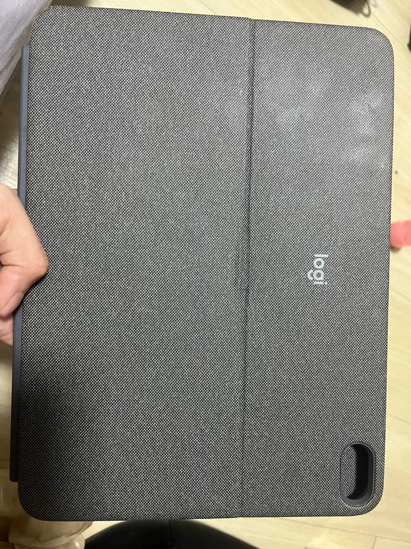 logicool Combo Touch iPad Air ケース