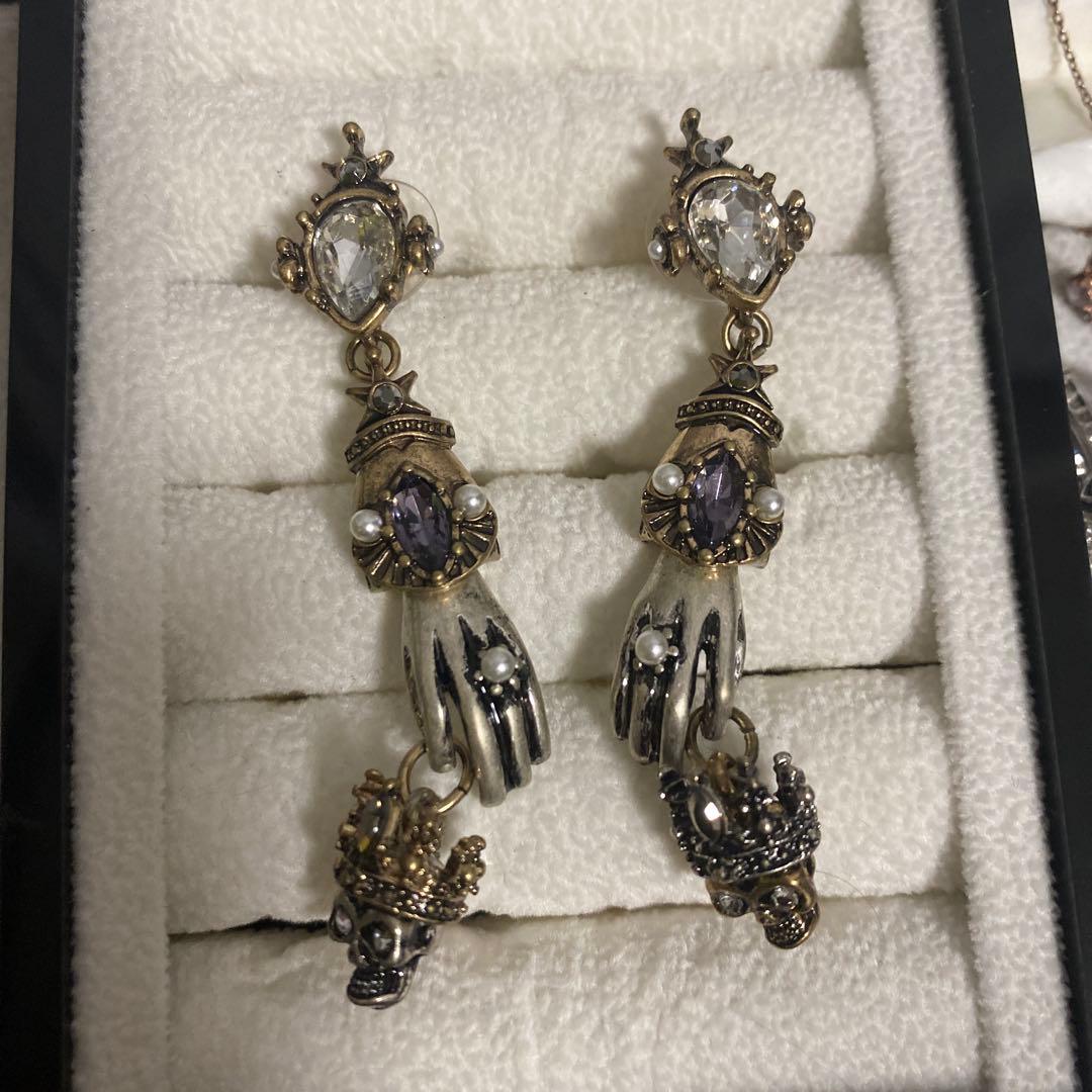 アレキサンダーマックイーン AlexanderMcQueen スカル ハンド