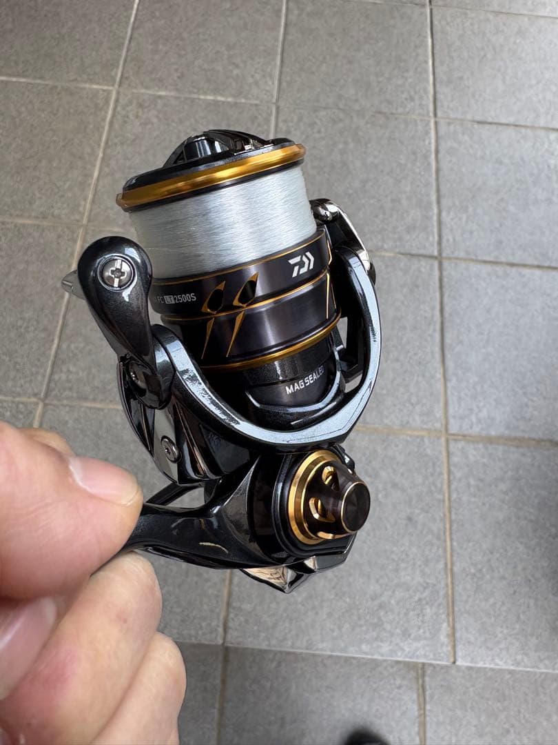 DAIWA 21カルディアFC LT2500S (美品)