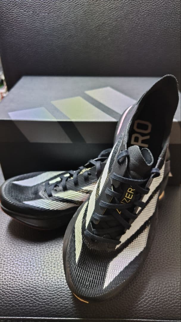 希少美品 アディダス アバンチadidas avantiスパイク 23.5